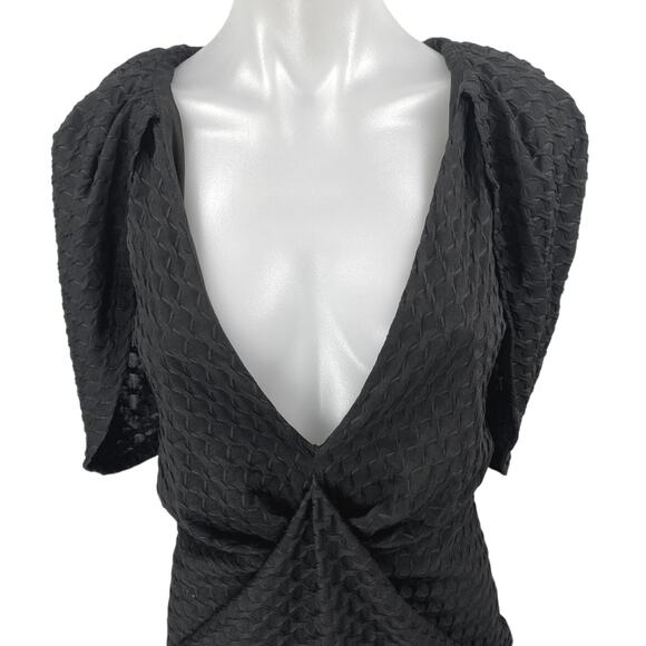 Asos Black Textured Cape Short Sleeve Plunging V Cutout Mini Sheath Dress Size 6 - Picture 3 of 5